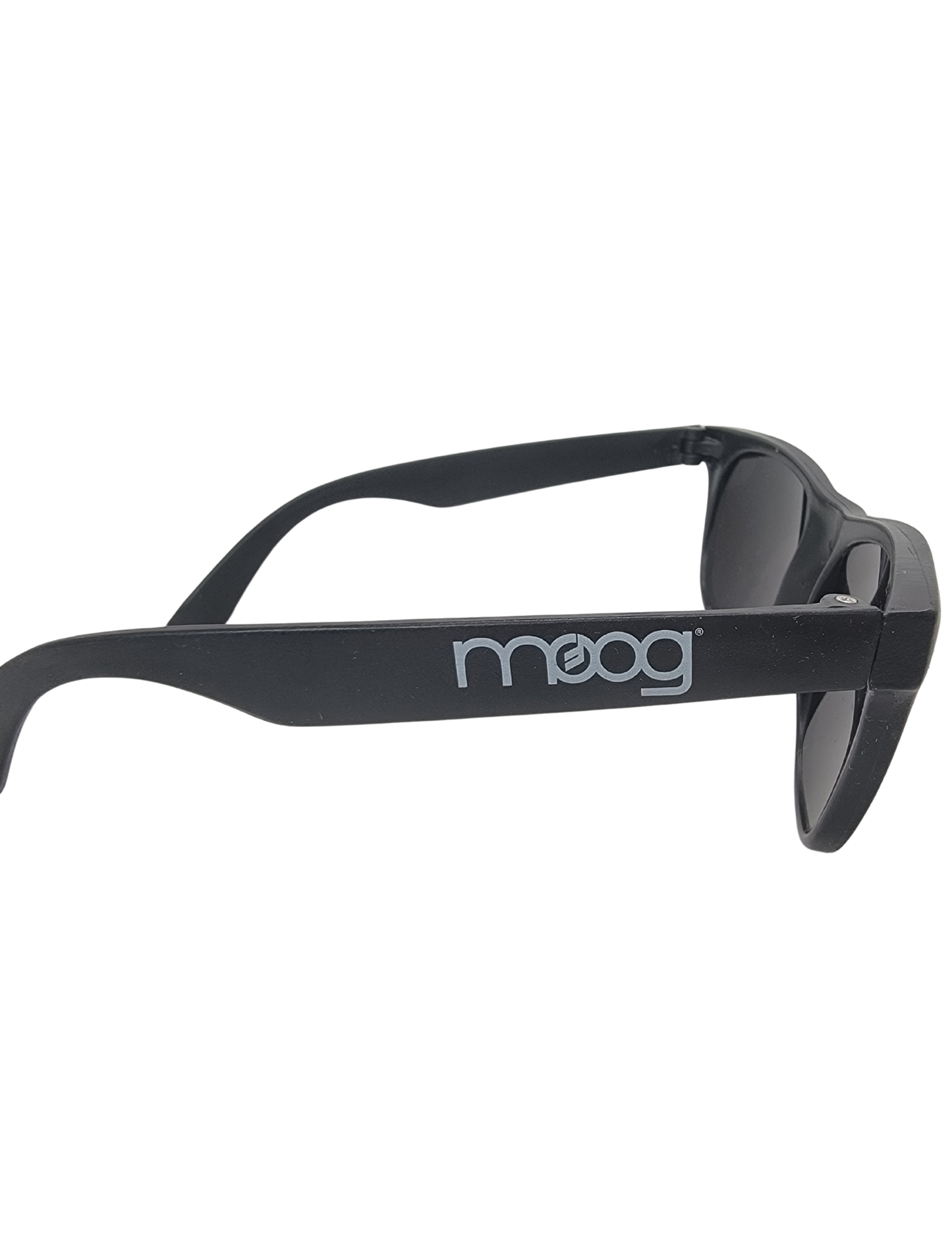 Sunglasses: Moog